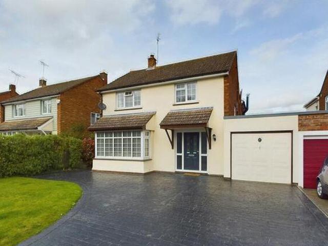 House for sale in Chipping Hill, Essex