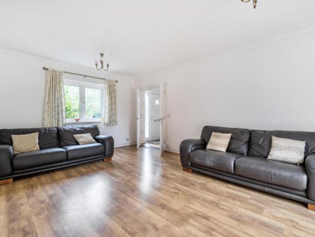 Farm for sale in Rodbourne, Swindon