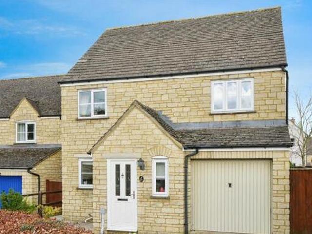House for sale in Black Bourton, Oxfordshire