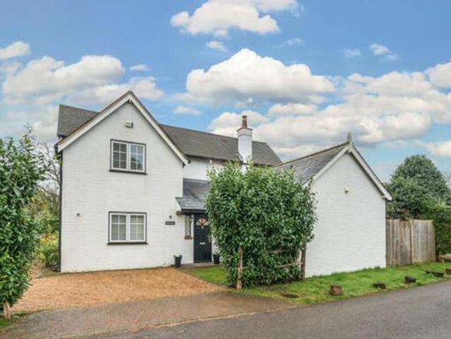 House for sale in Maybury, Woking