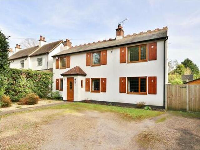 House for sale in Horsell, Woking