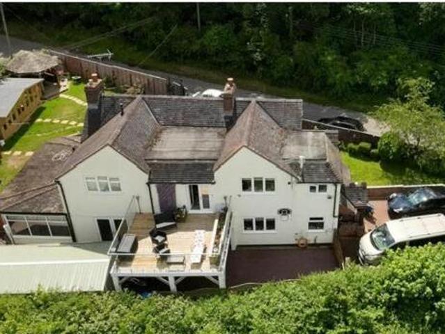 House for sale in West Midlands