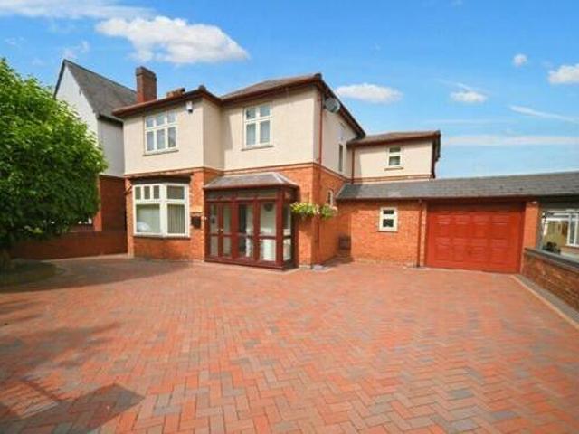 House for sale in Goldthorn Hill, Penn
