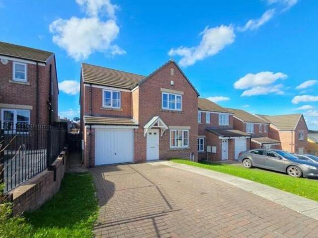 House for sale in Wombwell, South Yorkshire