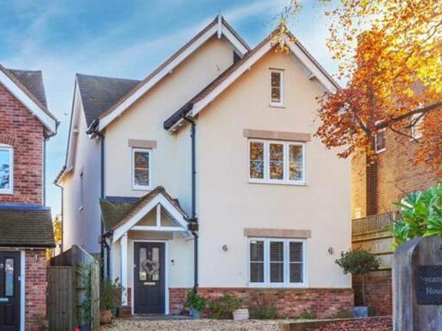 House for sale in Finsbury, Lyons