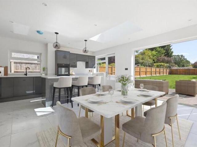 Farm for sale in Galleywood, Chelmsford