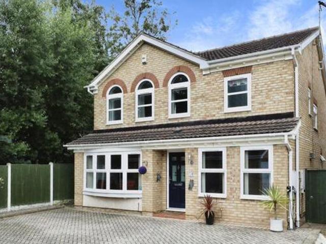 House for sale in Loversall, Doncaster