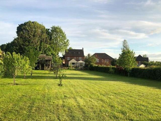 House for sale in Worcester, Worcestershire