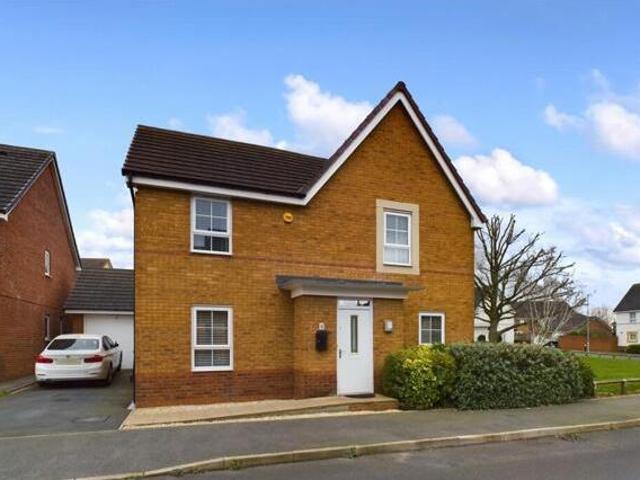 House for sale in Lyppard Grange, Worcester