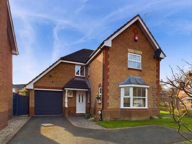 House for sale in Worcester, Worcestershire