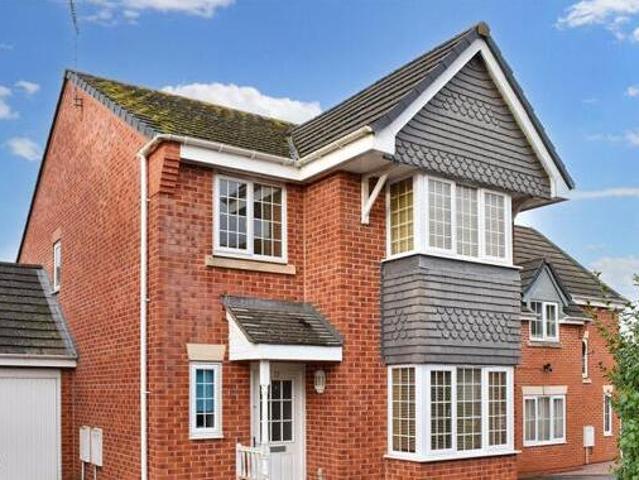 House for sale in Lyppard Grange, Worcester