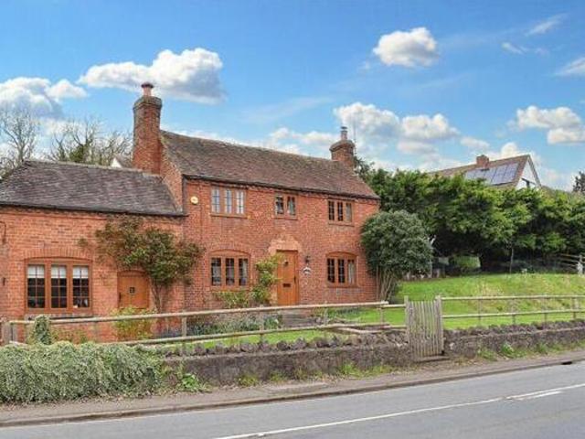 House for sale in Worcestershire