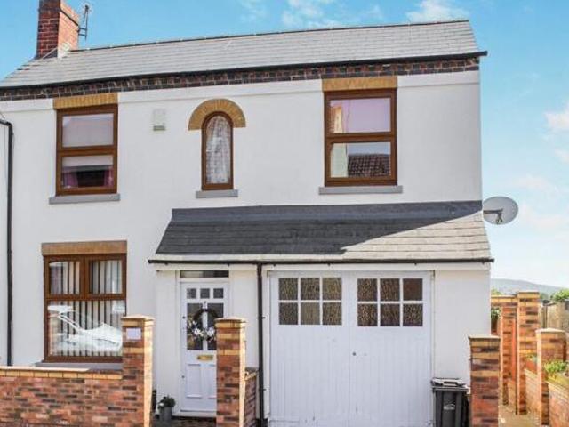 House for sale in Stourbridge, West Midlands