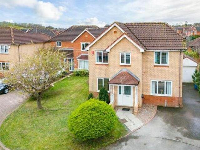 House for sale in Costhorpe, East Midlands