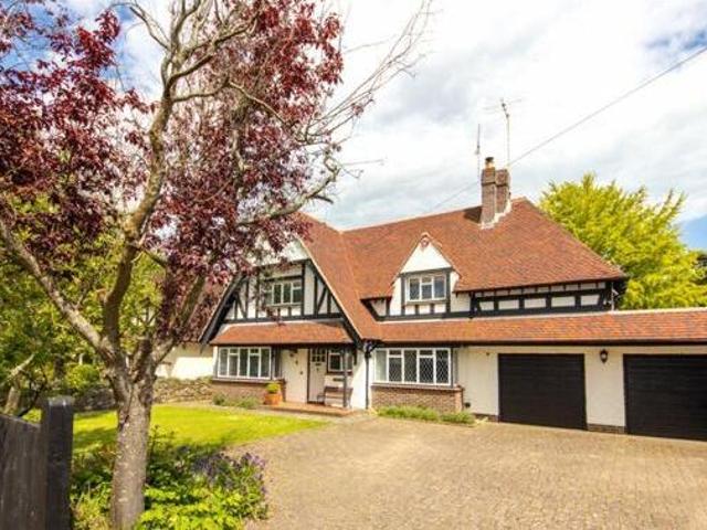 House for sale in Worthing, West Sussex