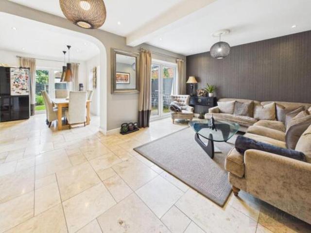 Farm for sale in Oadby, Leicestershire