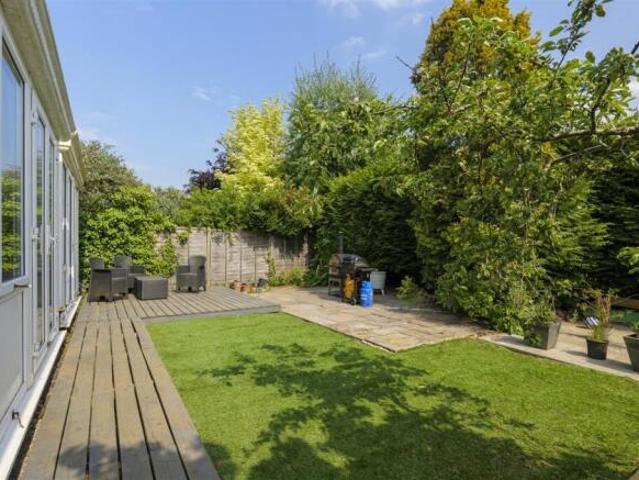 Farm for sale in Midway, Kent