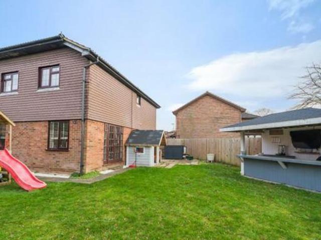 House for sale in Moulsham Green, Hart