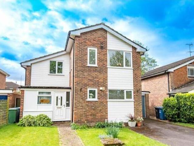 House for sale in Moulsham Green, Hart