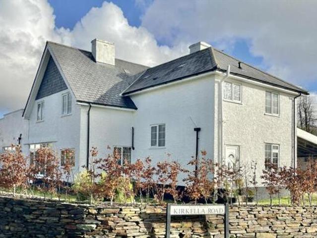 House for sale in Weir Quay, Devon