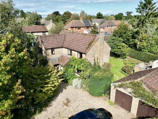House for sale in Yeovil, Somerset