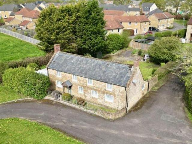 House for sale in Yeovil, Somerset
