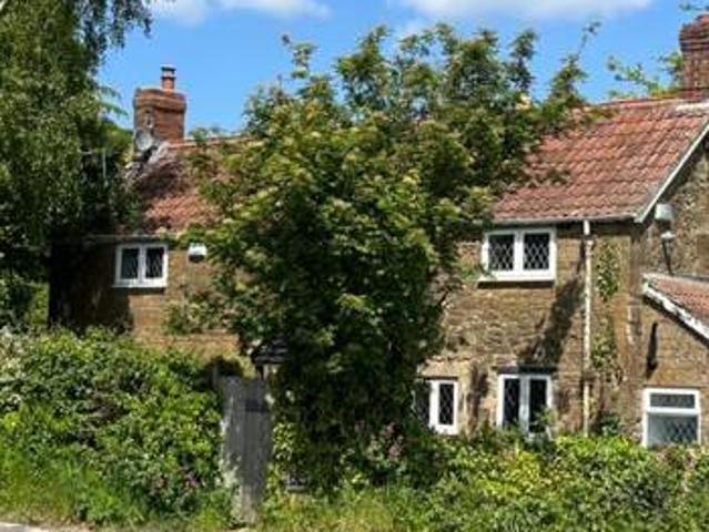 House for sale in Yeovil, Somerset