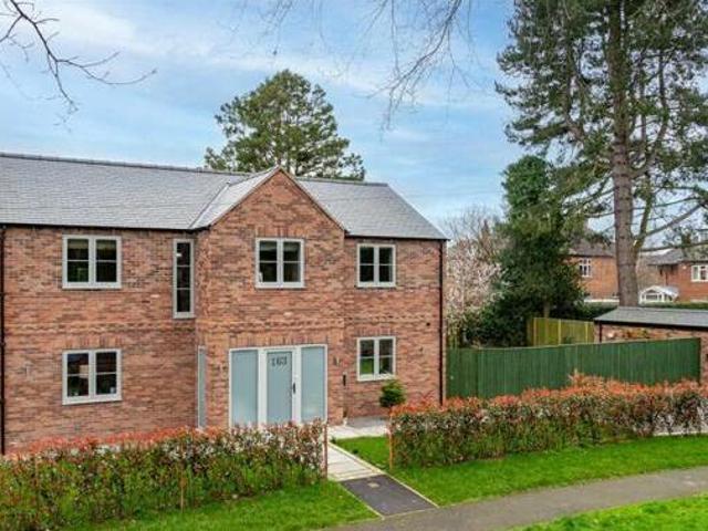 House for sale in High Field, York