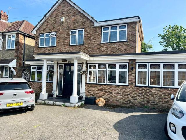 House for rent in Falconwood, Greater London