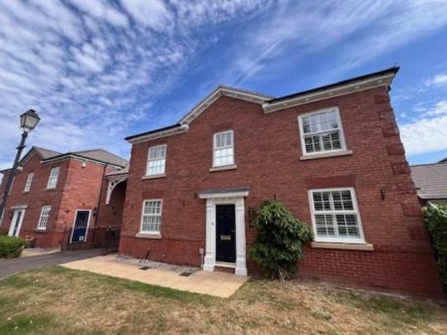 House for rent in Weaverham, Gorstage