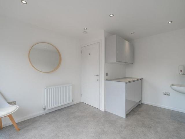 House for rent in Milngavie, Scotland