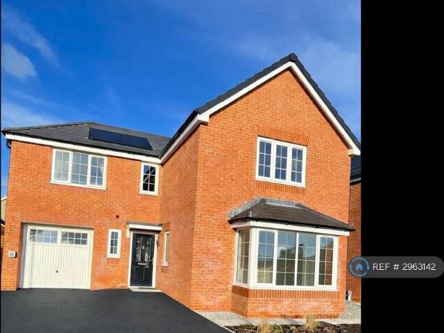 House for rent in Lammack, Blackburn