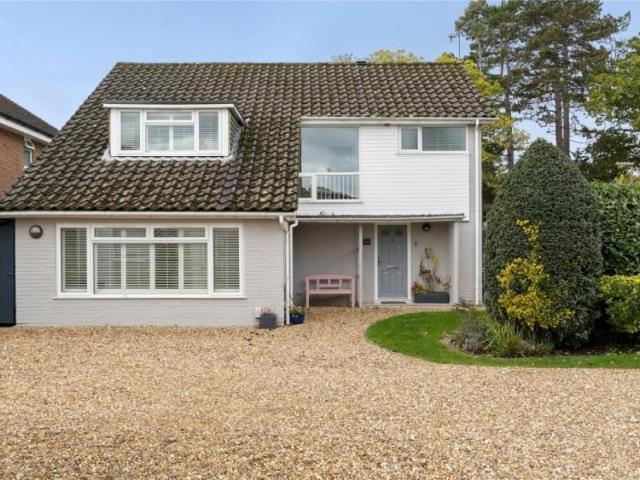 House for rent in Woking, Surrey