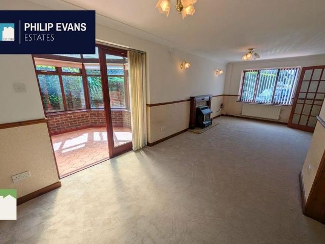 House for rent in Penparcau, Wales