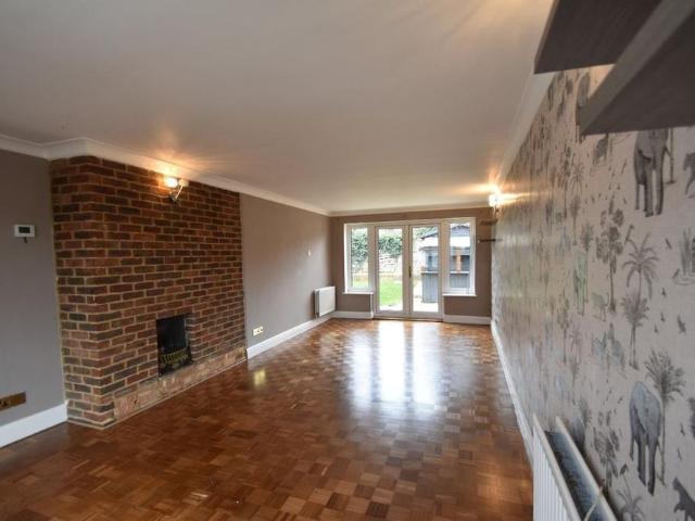 House for rent in Newton Longville, Buckinghamshire