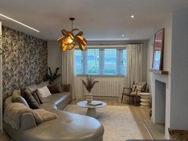 House for rent in Holme Valley, Brockholes
