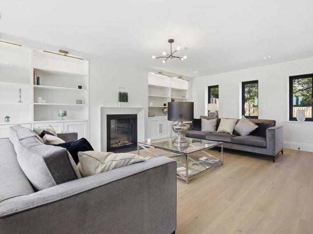 House for rent in Woodhatch, Epping Forest