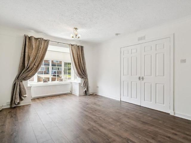 House for rent in Dumbreck, Scotland