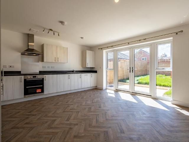 House for rent in Pebsham, Heathlands