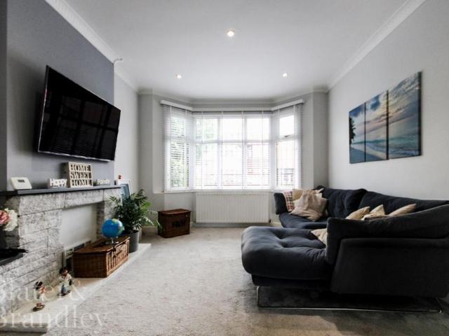 House for rent in Compton Acres, Barton In Fabis