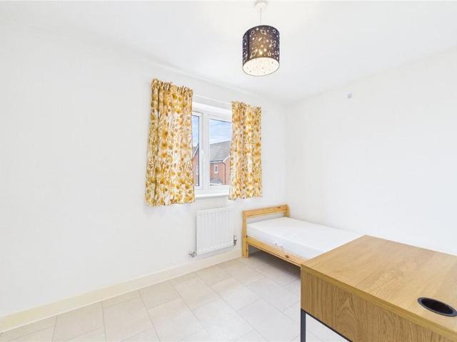 House for rent in Shinfield