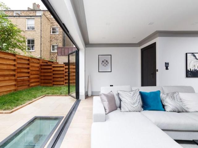 House for rent in Kentish Town, Greater London