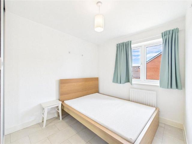 House for rent in Shinfield