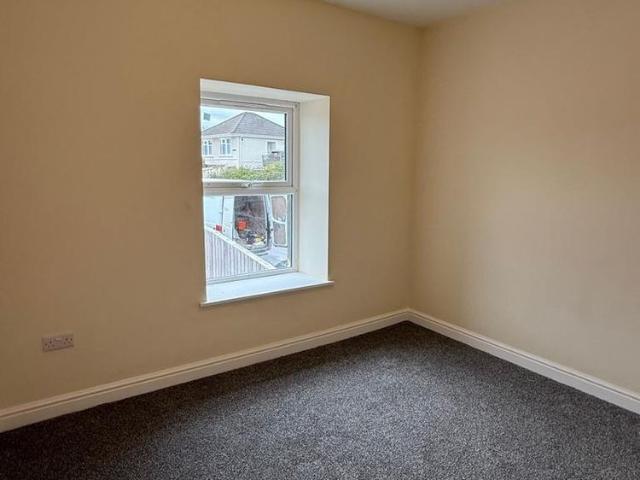 House for rent in Capel Hendre, Wales
