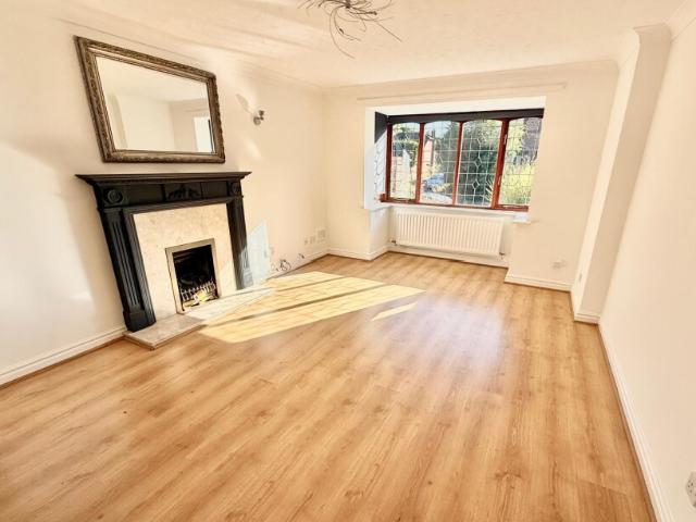 House for rent in Colshaw Farm, Wilmslow