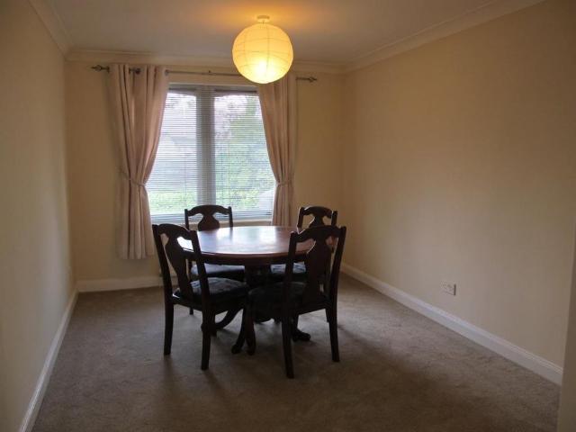 House for rent in Burdiehouse, Scotland