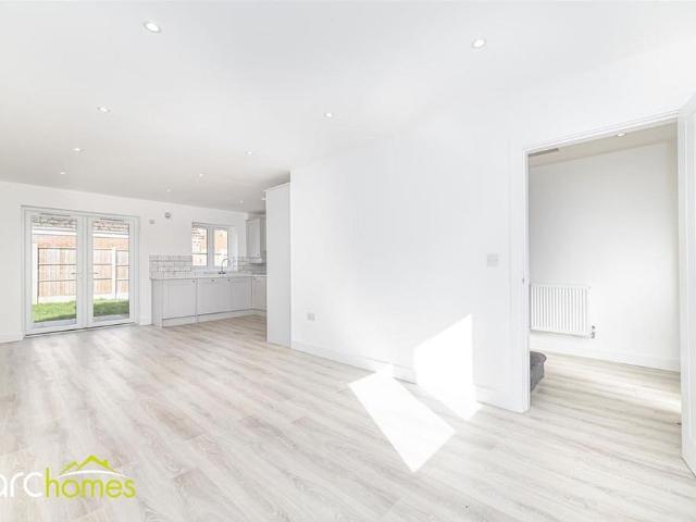 House for rent in Westleigh, Wigan