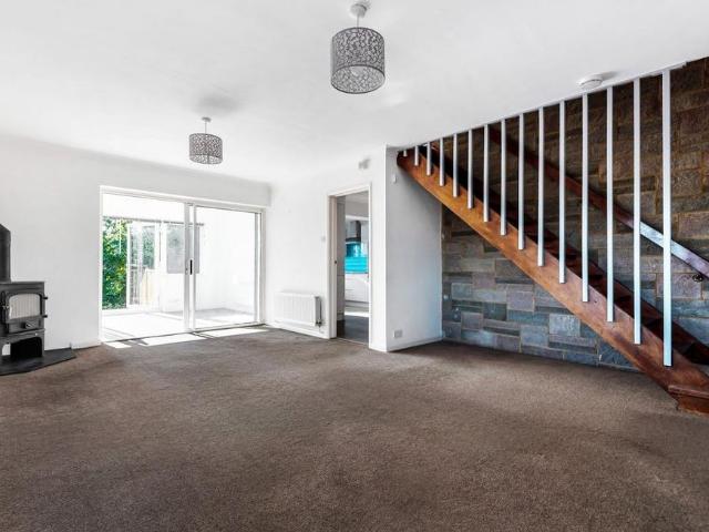 House for rent in Highcliffe, Winchester