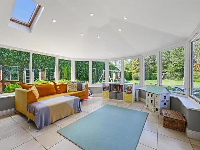 House for rent in Gerrards Cross, Denham