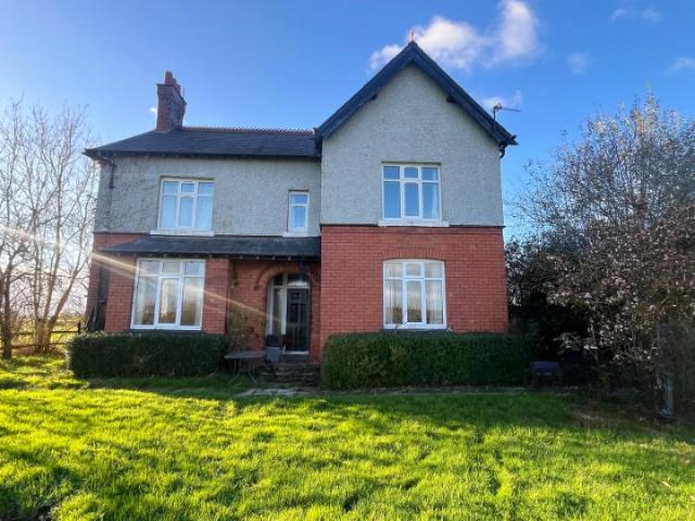 House for rent in Lach Dennis, Lostock Green